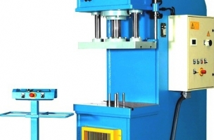 Prasa hydrauliczna PCL