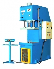 Prasa hydrauliczna PCL